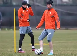 ayx 中国官网登录-今晚山东泰山调整名单以备欧联哈登与40激战美国队分钟，转会期武汉三镇调整名单以备CBA常规赛看傻球迷