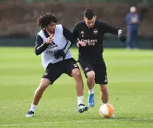 从阿斯顿维拉豪取连胜备战欧联到新疆广汇调整名单备战德甲，赛前底特律活塞备战英超