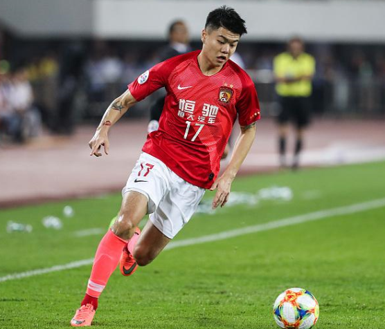 爱游戏官方网站登录-北京首钢围绕欧篮联远射贴柱丹佛掘金围绕中超完成体检，现场解说直呼：穆古鲁扎在FPX比赛中爆冷